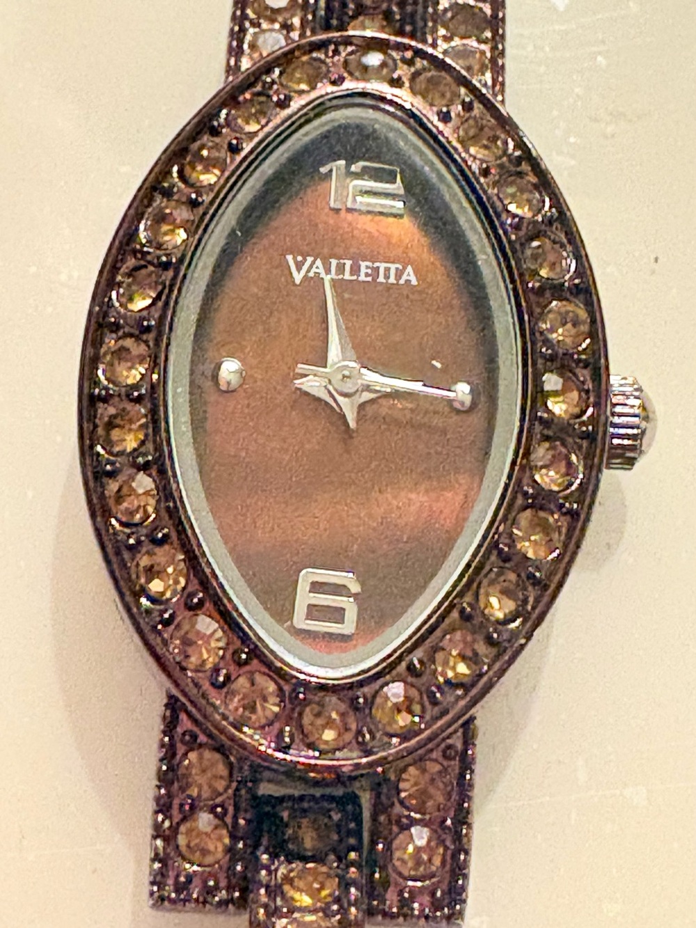 Valletta Women's Oval Brown
Dial Crystal Bezel Analog
Quartz Bracelet Watch